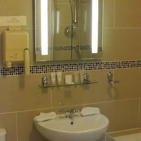 Hotel House 3*