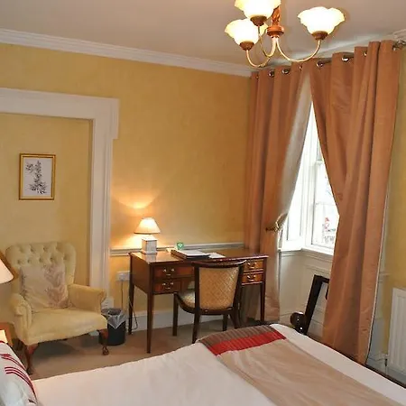 House Hotel 3*